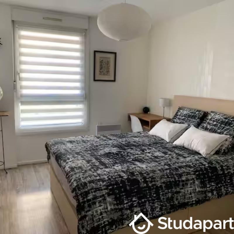 Chambre - 12 m² - 1 pièce