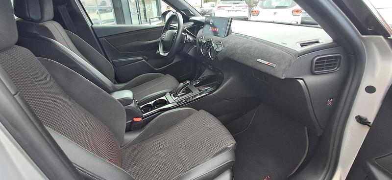 Ds Ds 3 Crossback BlueHDi 130 Eat8 Performance Line