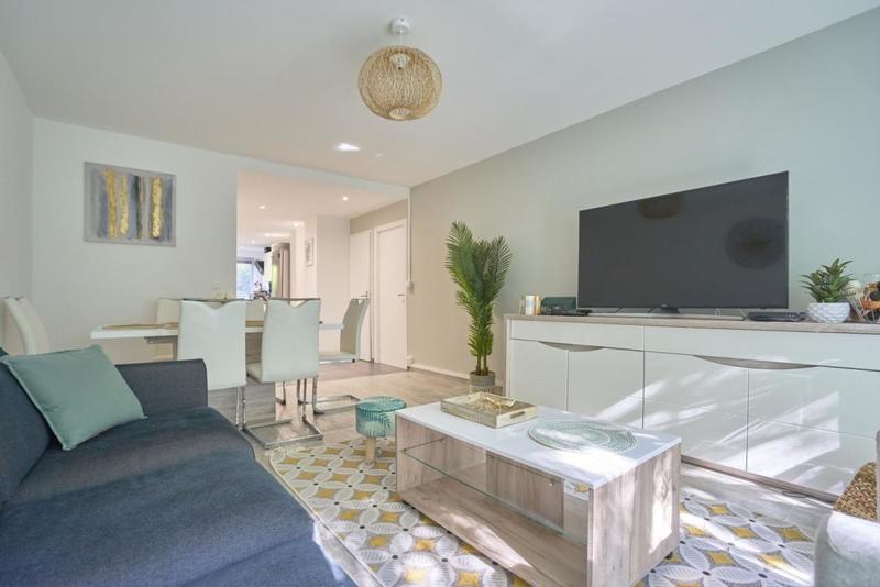 Appartement - 149 m² - 7 pièces