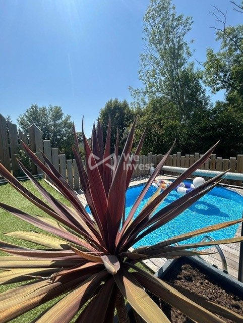 Maison - 293 m² - 6 pièces