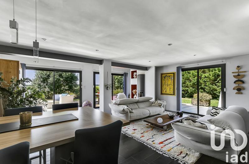 Maison - 155 m² - 5 pièces