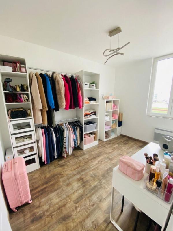 Appartement - 213 m² - 9 pièces