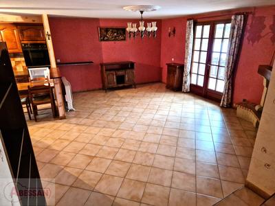 Maison de campagne - 217 m² - 9 pièces