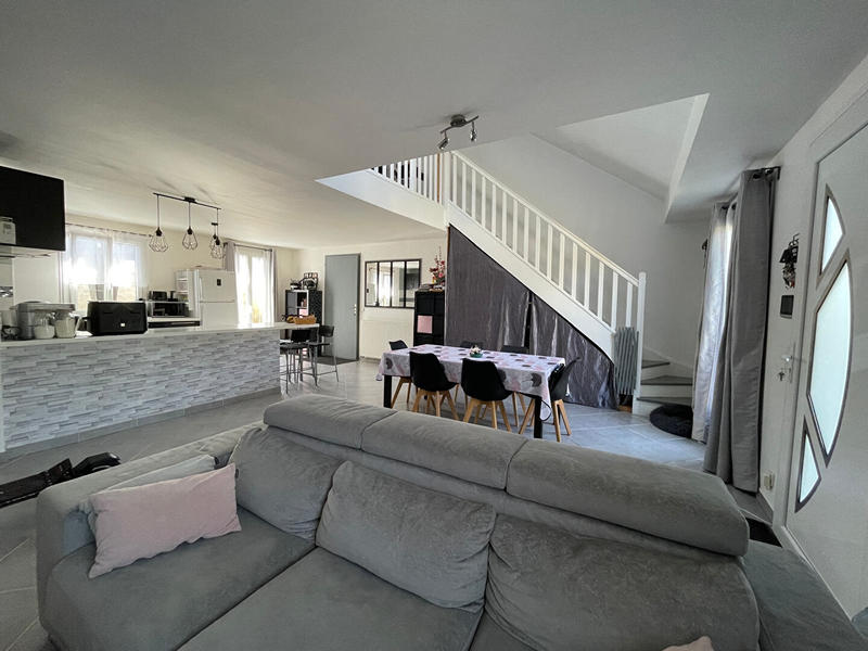 Maison - 120 m² - 5 pièces