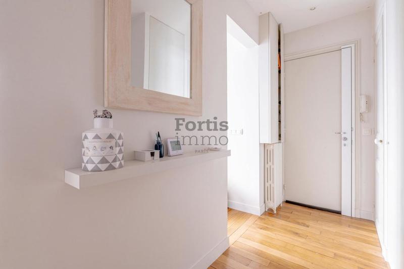 Appartement ancien - 57 m² - 3 pièces