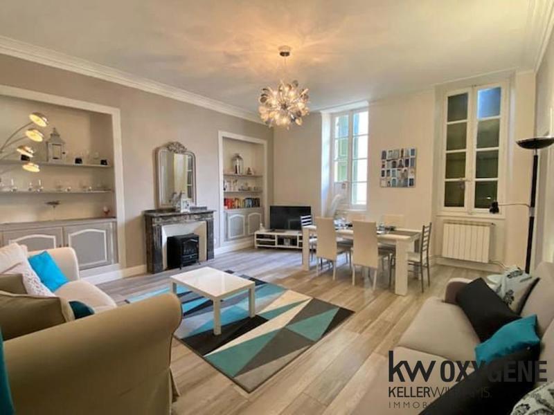 Appartement - 122 m² - 4 pièces