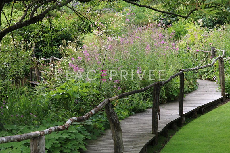 Maison - 300 m² - 11 pièces