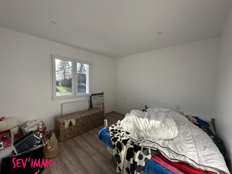 Maison - 102 m² - 4 pièces