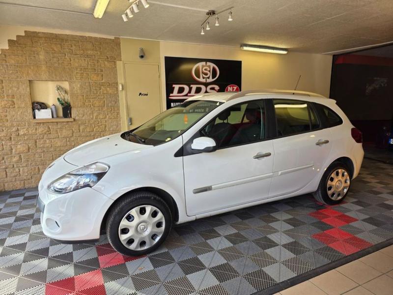 Renault Clio III Clim Distri Neuve dynamique