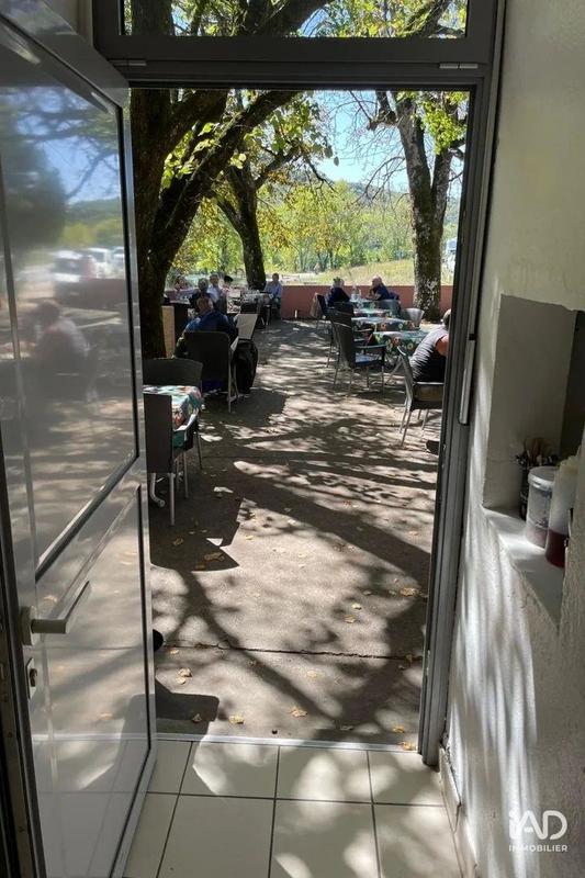 Local commercial - 285 m²