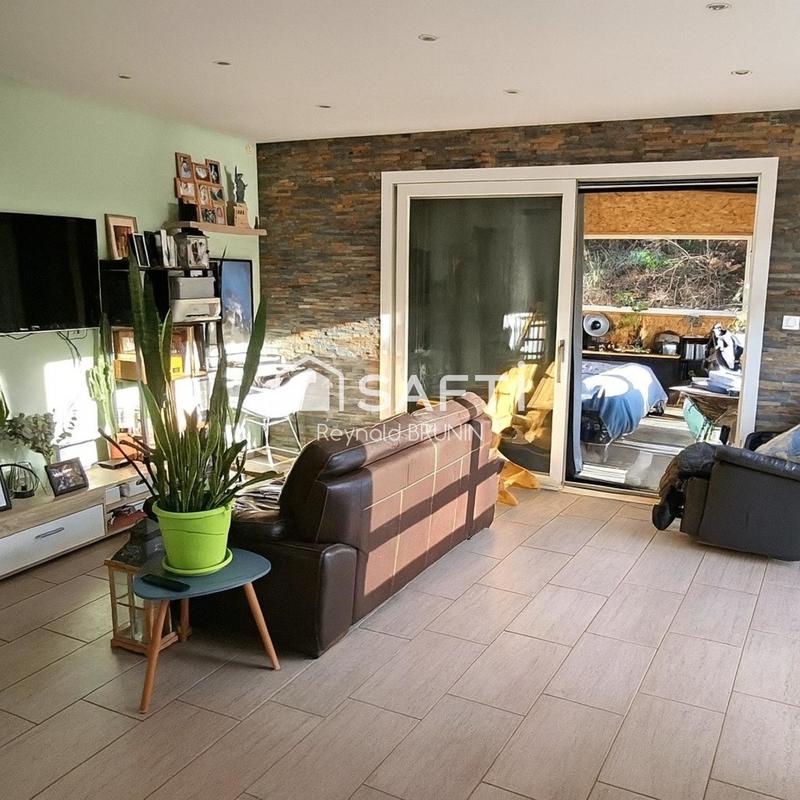 Maison - 128 m² - 4 pièces