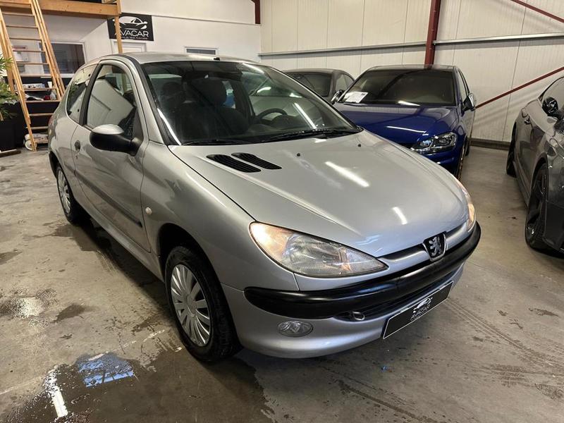 Peugeot 206 1.4 i 75cv / Distribution faite