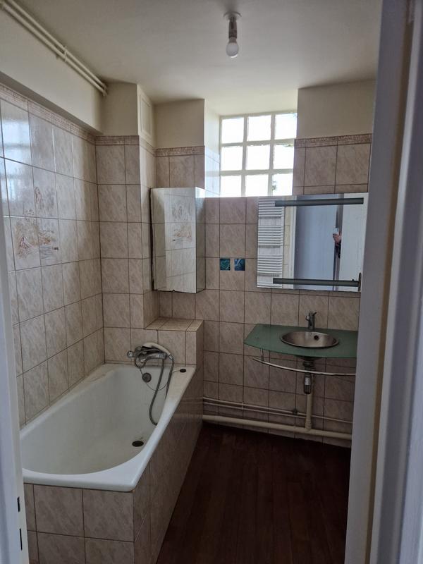 Appartement - 57 m² - 2 pièces