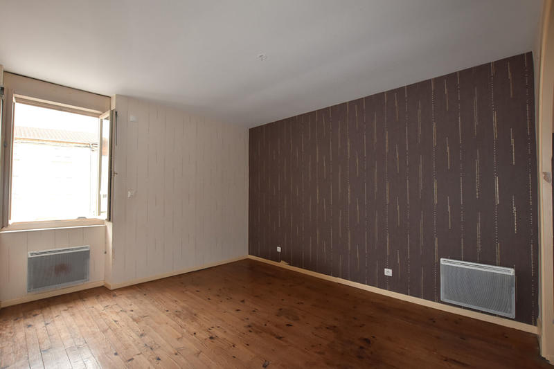 Maison - 75 m² - 5 pièces