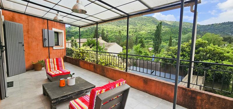 Maison - 135 m² - 6 pièces