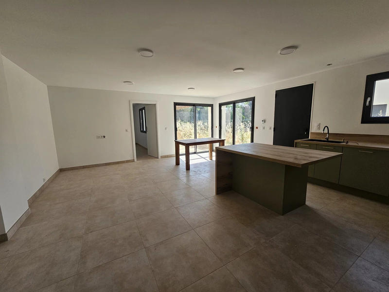 Villa - 97 m² - 5 pièces