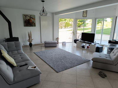 Maison - 180 m² - 6 pièces