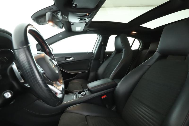 Mercedes Gla 200 Fascination 7g-Dct 156 ch