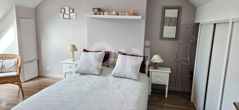 Maison - 140 m² - 6 pièces