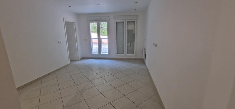 Appartement - 93 m² - 4 pièces