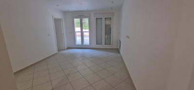 Appartement - 93 m² - 4 pièces