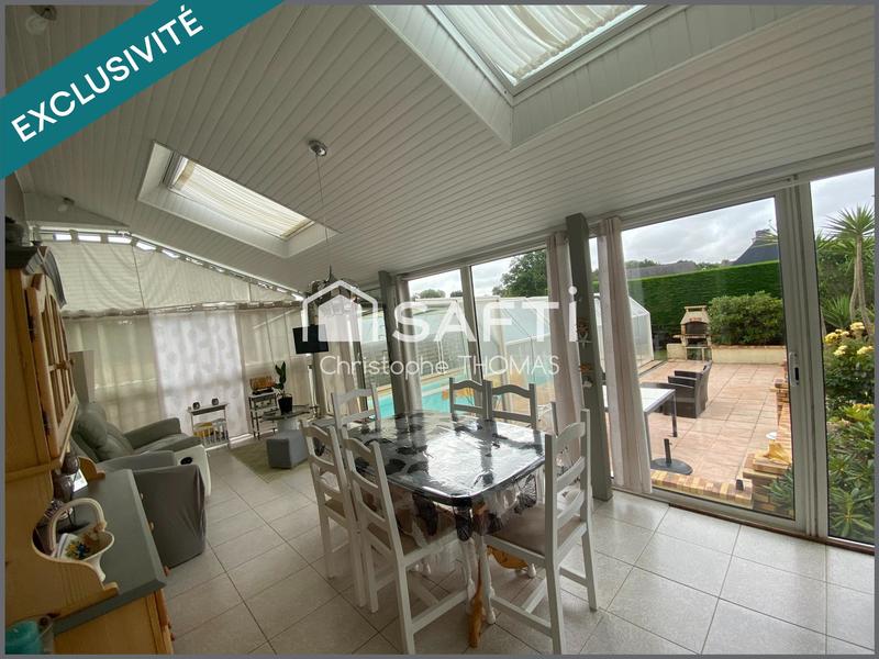 Maison - 142 m² - 8 pièces