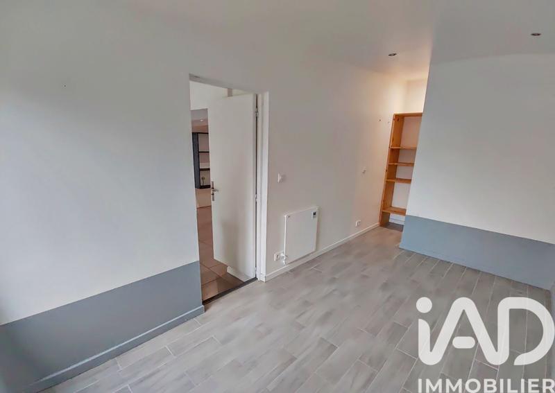 Maison - 83 m² - 5 pièces