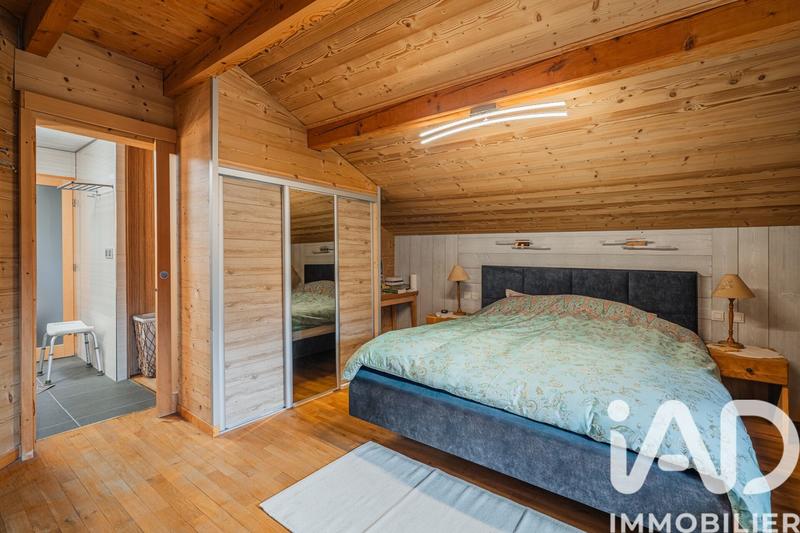 Châlet - 205 m² - 5 pièces