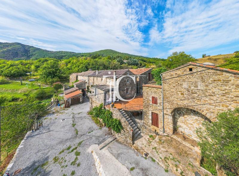 Maison en pierre - 90 m² - 5 pièces