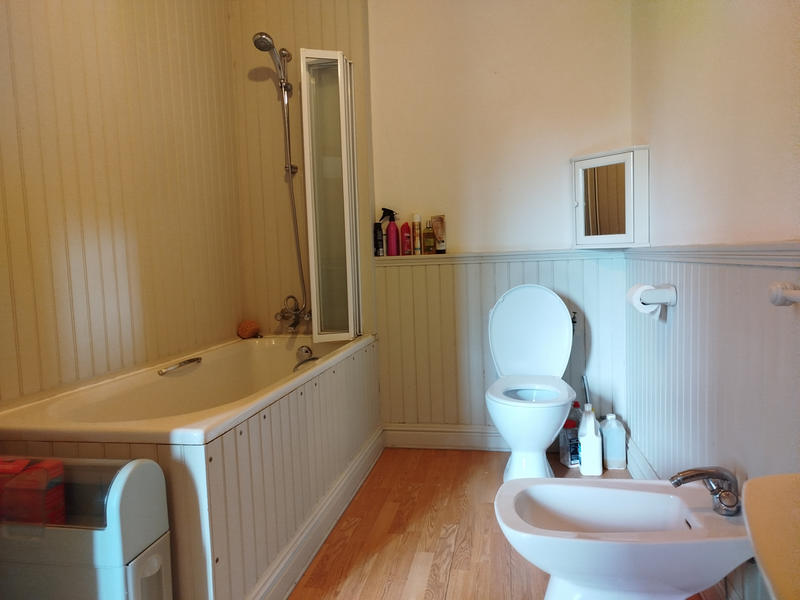 Maison - 234 m² - 7 pièces