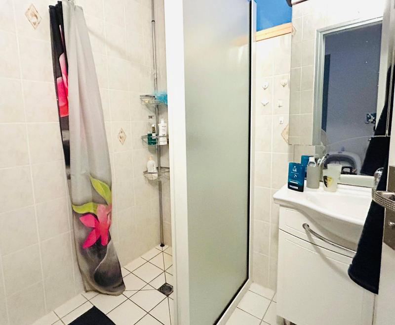 Villa - 100 m² - 5 pièces