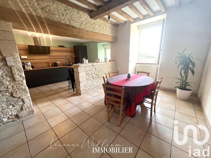 Maison - 236 m² - 8 pièces