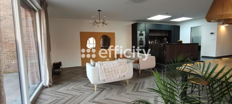 Maison - 180 m² - 4 pièces