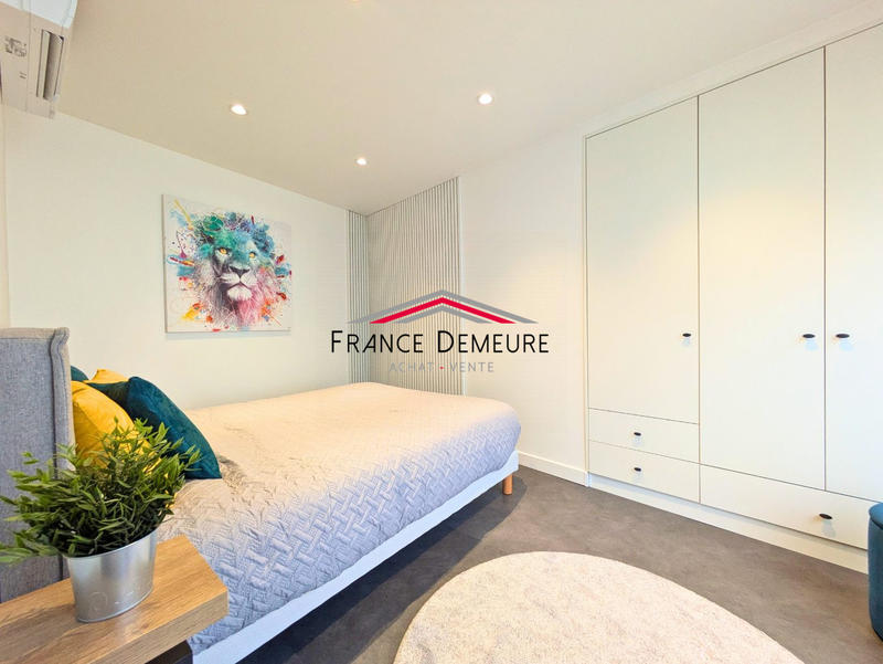 Maison contemporaine - 166 m² - 6 pièces