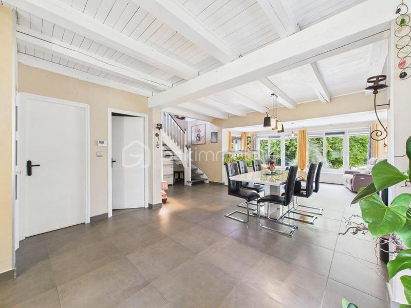 Maison - 183 m² - 7 pièces