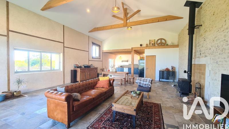 Maison - 158 m² - 4 pièces