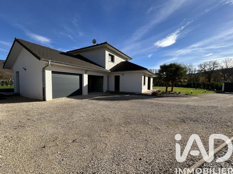 Maison - 136 m² - 7 pièces