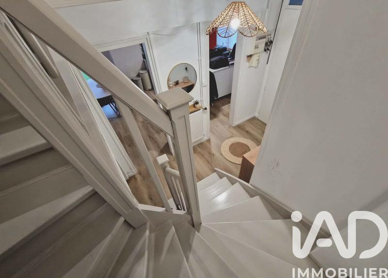 Maison - 87 m² - 5 pièces