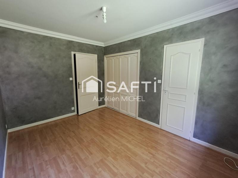 Maison - 245 m² - 9 pièces