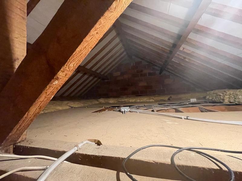 Local commercial - 95 m² - 6 pièces