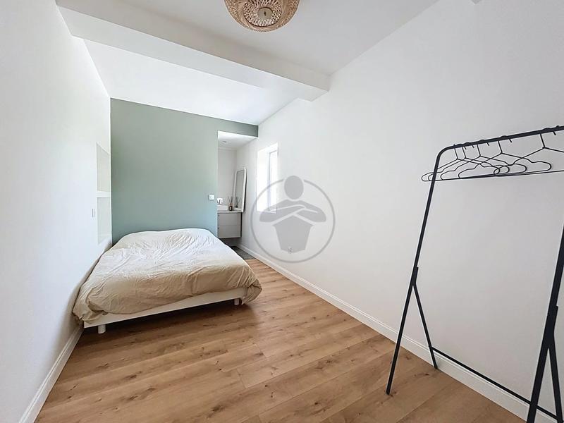 Maison - 183 m² - 6 pièces