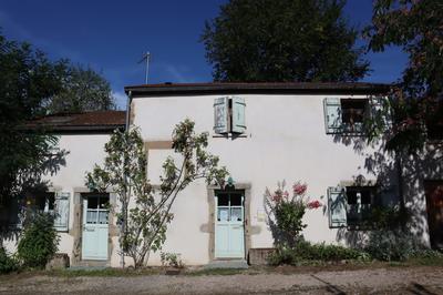 Maison ancienne - 247 m² - 13 pièces