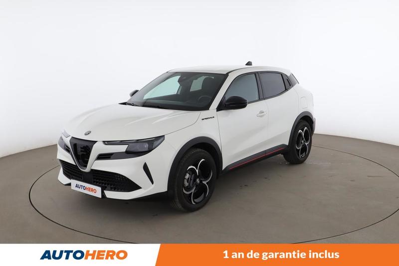 Alfa Romeo Junior 1.2 Ibrida Speciale Dct6 136 ch
