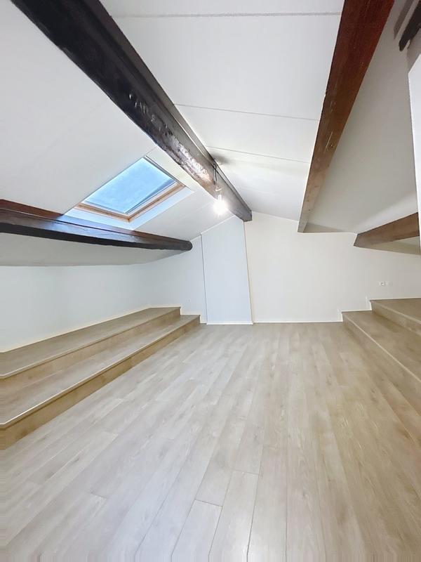 Appartement - 79 m² - 4 pièces