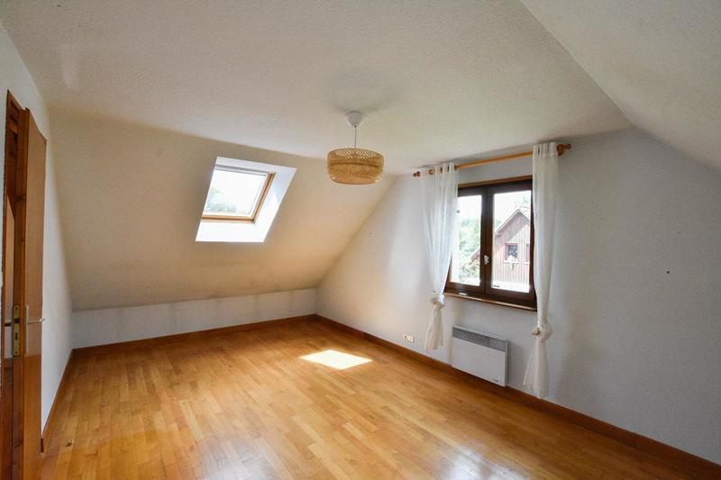 Maison - 115 m² - 7 pièces