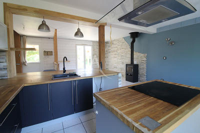 Maison - 98 m² - 5 pièces