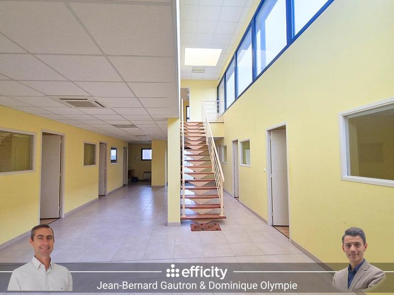 Bureau - 297 m² - 21 pièces