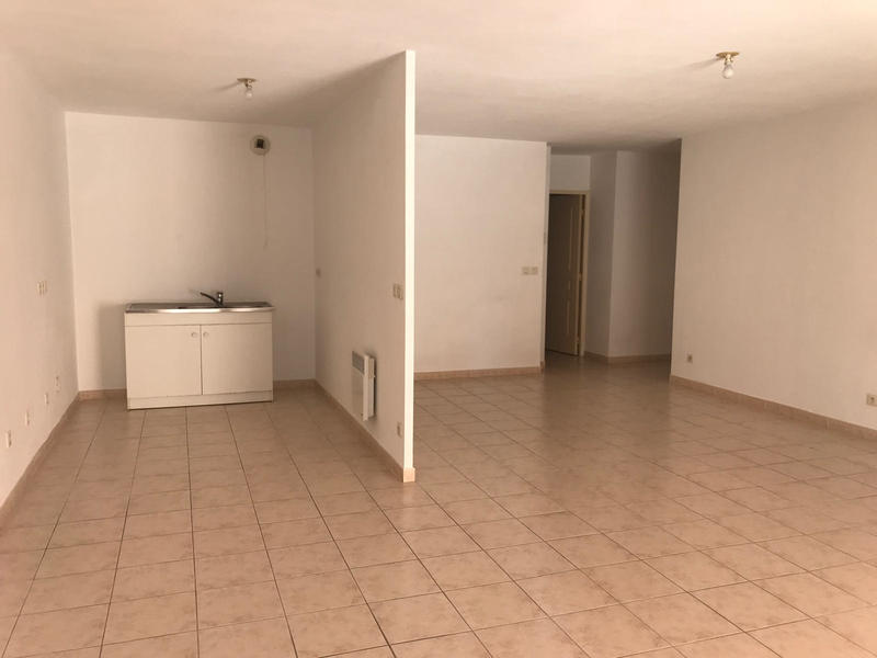 Appartement - 75 m² - 3 pièces