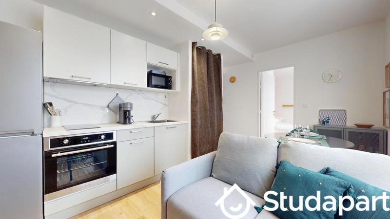 Chambre - 9 m² - 1 pièce