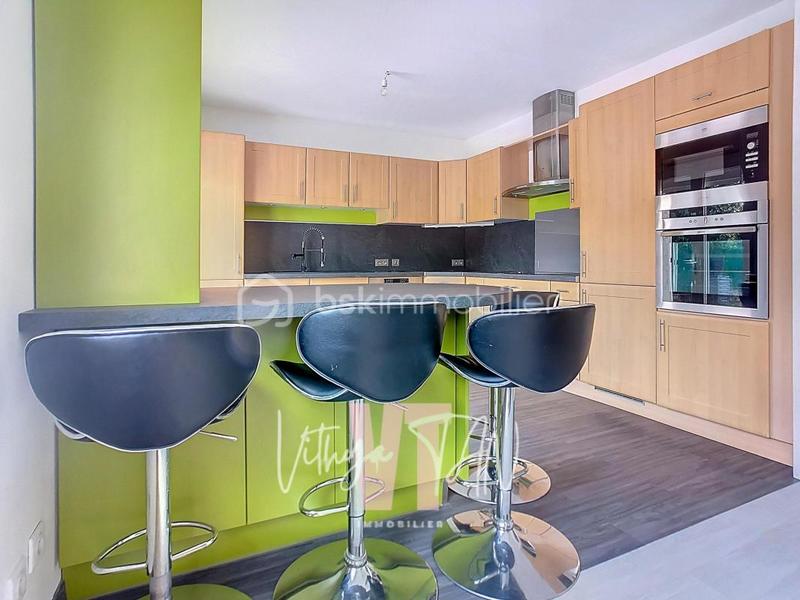 Maison - 120 m² - 6 pièces